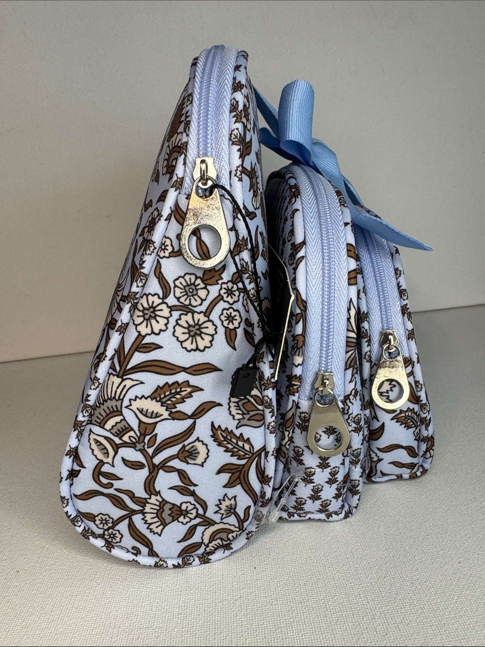 Nicole Miller Cosmetic Bag 3-Piece Set Blue Floral - Picture 2 of 3